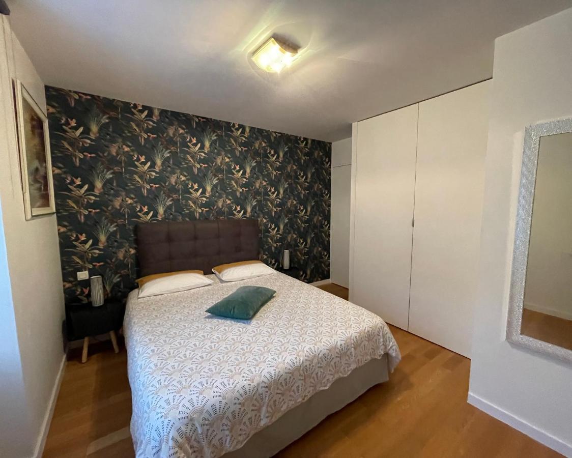 Chez Cathy Et Leo Bed & Breakfast Dinan Dış mekan fotoğraf